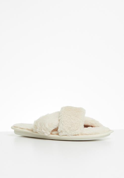 Jada - Criss cross fluffy slipper - beige