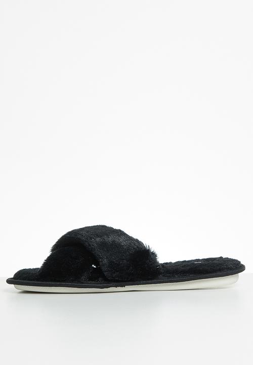 Jada - Criss cross fluffy slipper - black