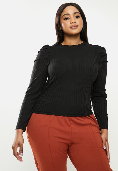 Me&B - Plus pleated sleeve tee - black