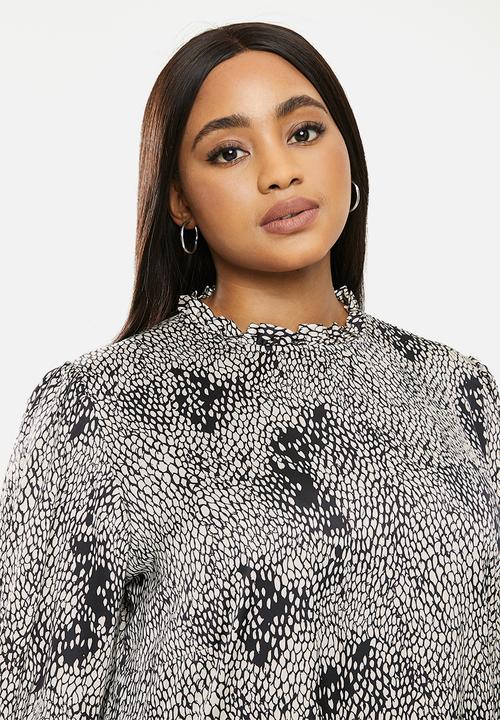 Me&B - Plus snakeskin frilled collar tier dress - black & beige 