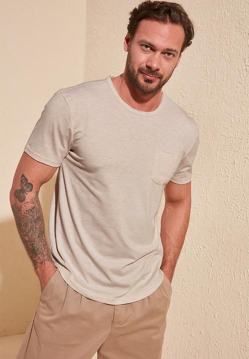 Trendyol - Basic chest pocket tee - stone