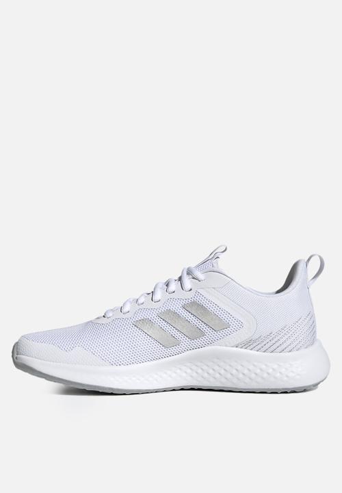 adidas Performance - Fluidstreet - ftwr white/matte silver/halo silver