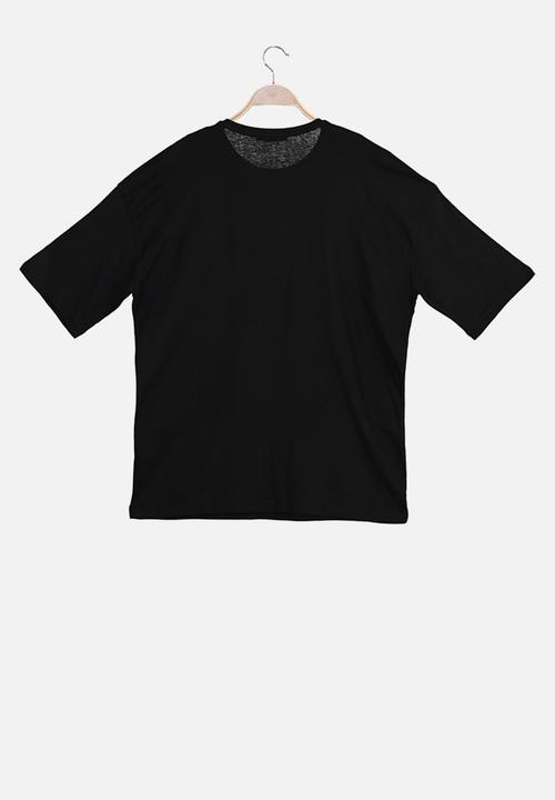 Trendyol - Chest printed short sleeve tee - black