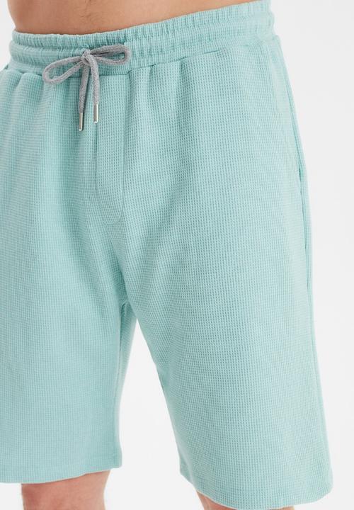 Trendyol - Plain top & shorts pj set - mint
