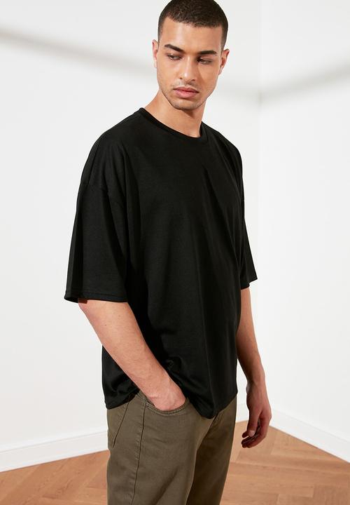 Trendyol - Drop shoulder short sleeve tee - black