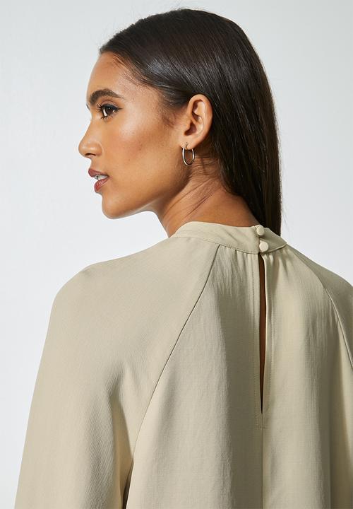 Superbalist - Longline curved hem blouse - neutral