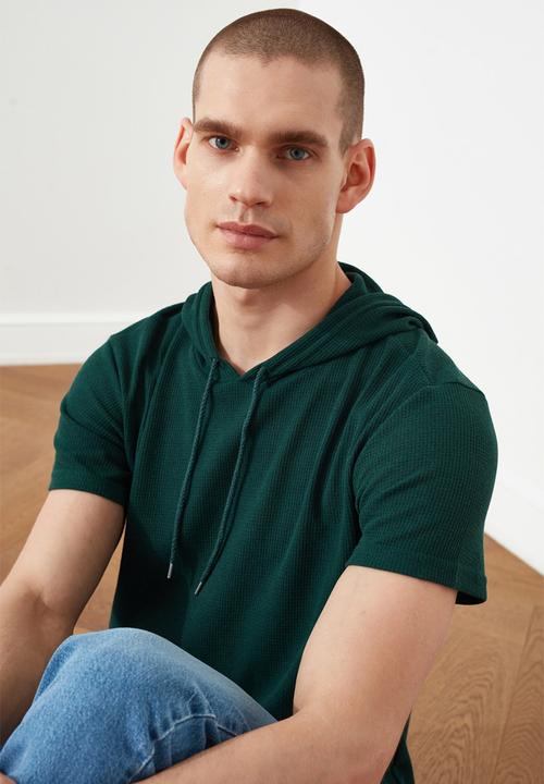 Trendyol - Plain short sleeve hooded sweater - green