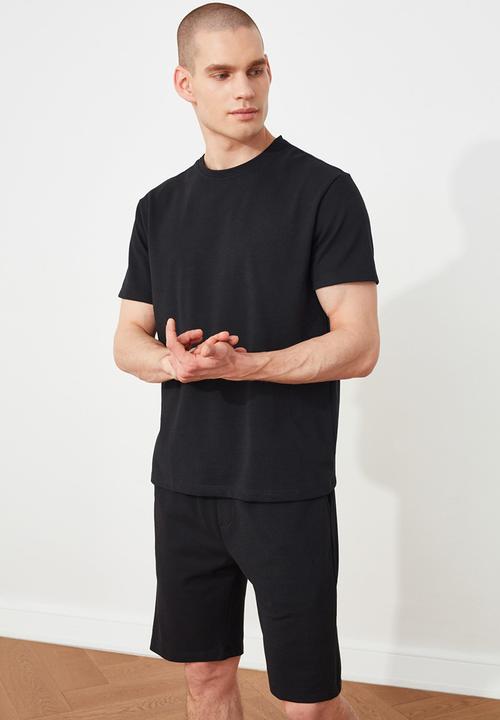 Trendyol - Basic top & shorts pj set - black