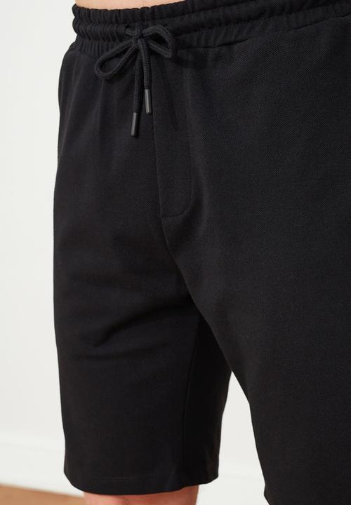 Trendyol - Basic top & shorts pj set - black