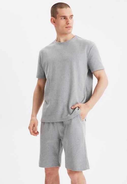 Trendyol - Plain top & shorts pj set - grey