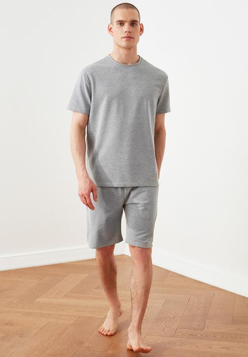 Trendyol - Plain top & shorts pj set - grey