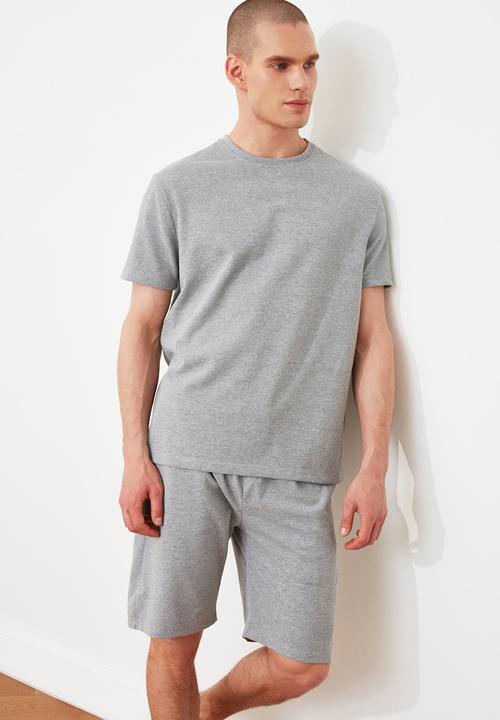 Trendyol - Plain top & shorts pj set - grey