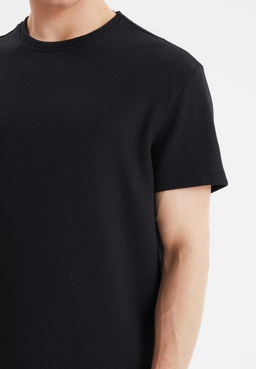 Trendyol - Plain top & shorts pj set - black