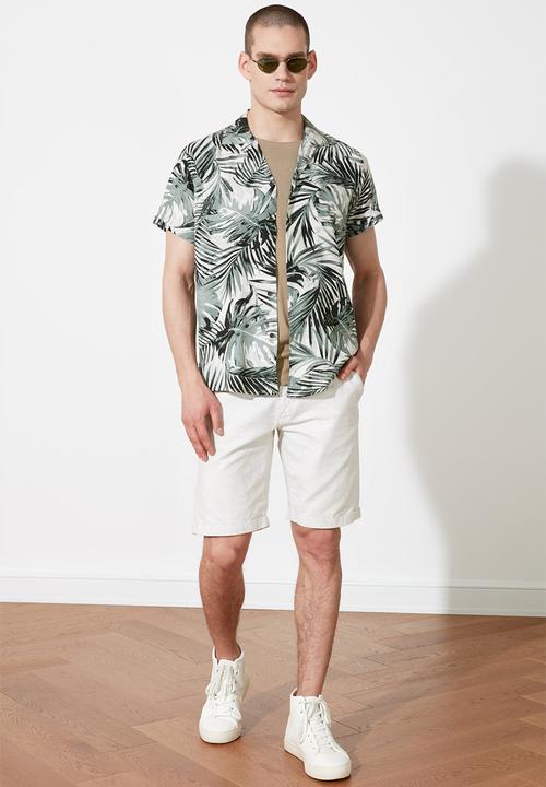 Trendyol - Leaf print short sleeve shirt - green