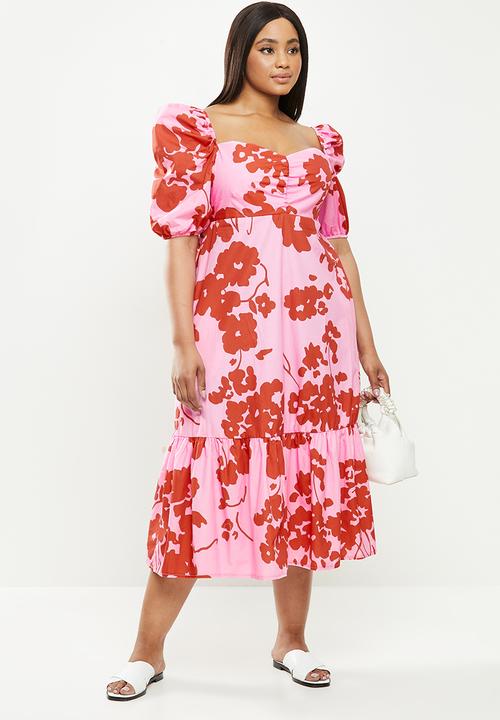 Me&B - Plus pink red floral sweetheartdress with puff sleeve - pink