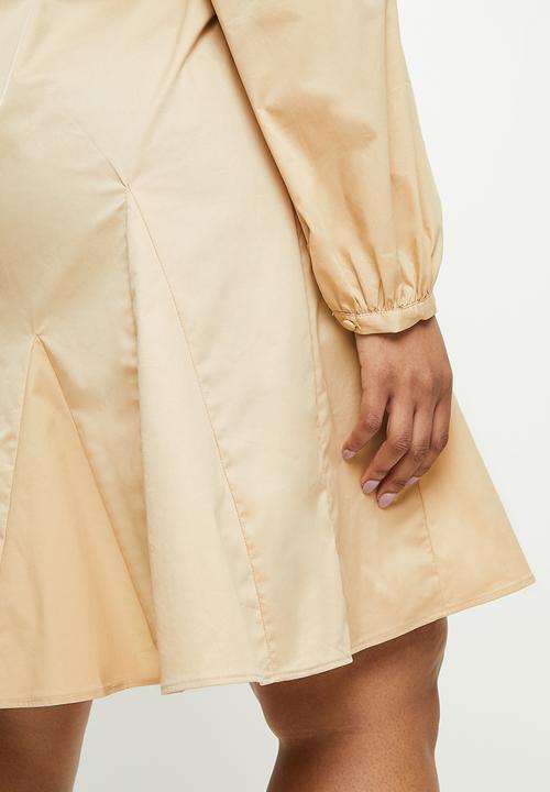 Glamorous - Plus vneck long sleeve dress - stone