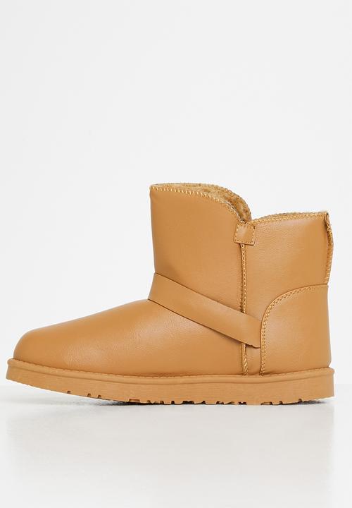 Jada - Faux fur lining ankle boot - camel