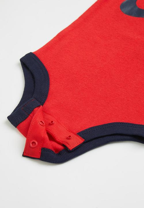 Nike - Nhn nike swoosh 3 piece boxed set - red