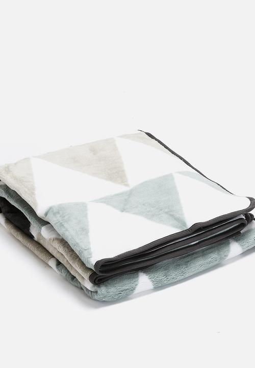 Hertex Fabrics - Trifun Throw