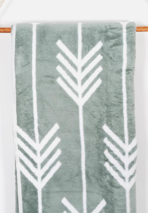Hertex Fabrics - Arrows Throw