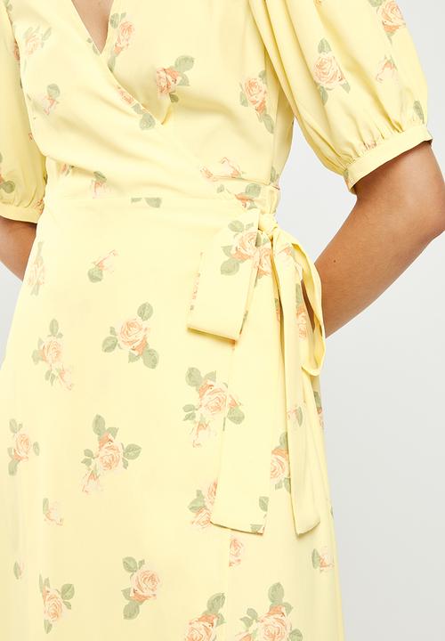 Glamorous - V-neck wrap mid dress - yellow