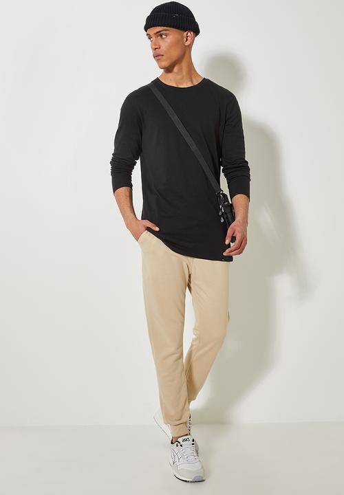 Superbalist - Nate long sleeve crew neck tee - black 