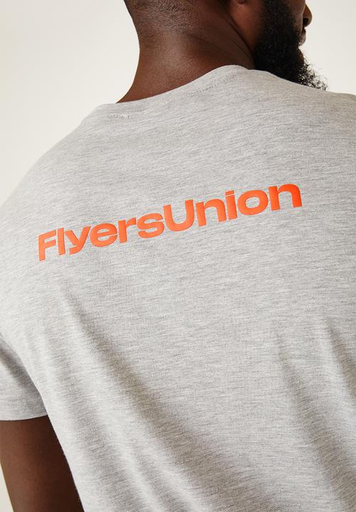 Flyersunion - Mens-regular tee with chest panel - grey melange
