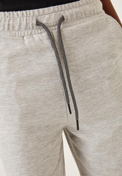 Flyersunion - Fleece knit short - grey melange