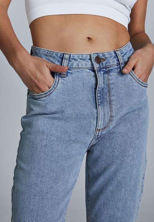Cotton On - Stretch mom jean - flynn blue
