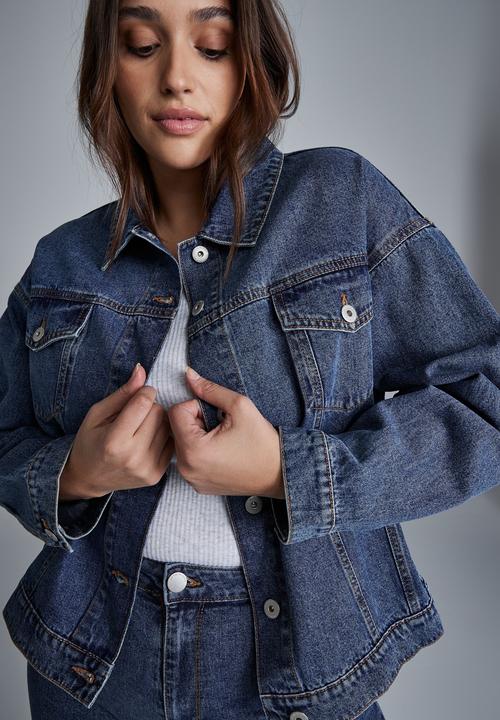 Cotton On - Curve 90s baggy denim jacket - coogee blue