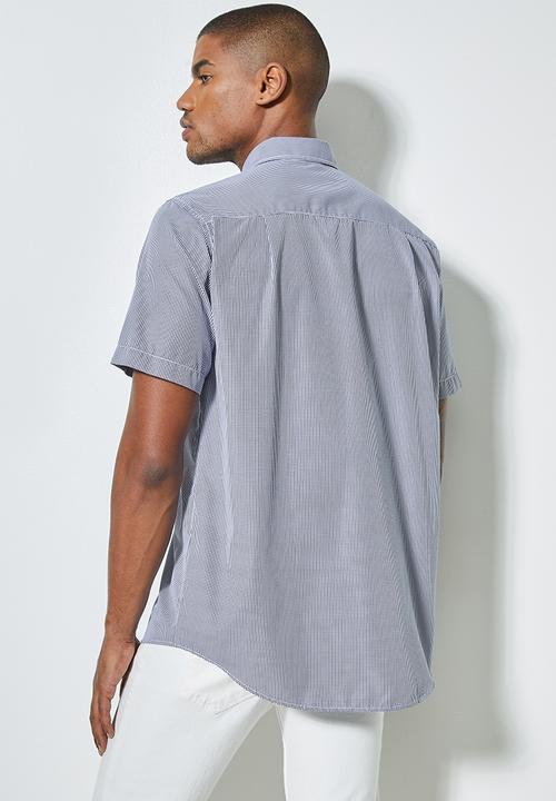 Superbalist - Regular fit short sleeve single pocket shirt  - white & navy 