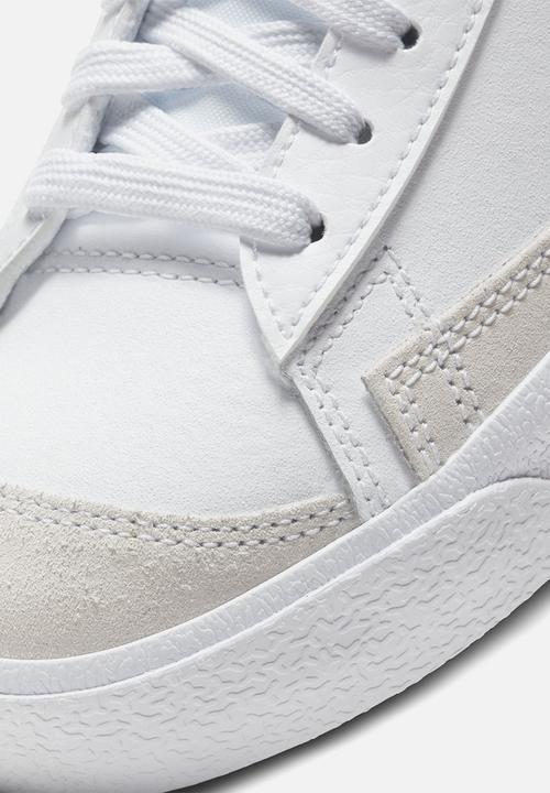Nike - Blazer mid '77 se (gs) - white/blvoid