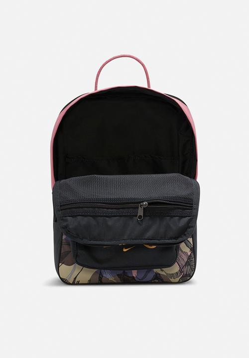 Nike - Y nk tanjun back pack - aop su21 - offnor/m gold