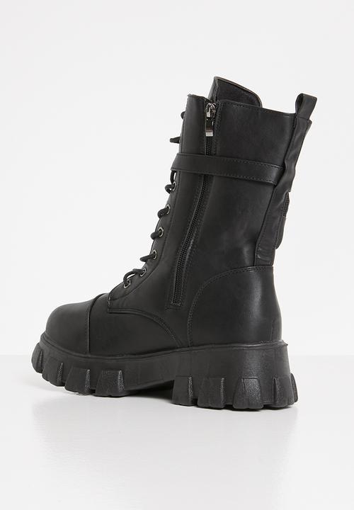 Seduction - Pocket pouch chunky boot - black
