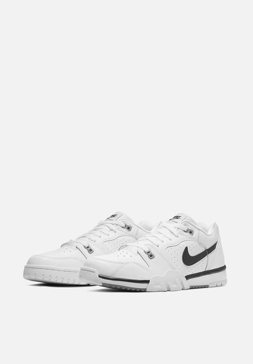 Nike - Cross Trainer low - white/black-particle grey