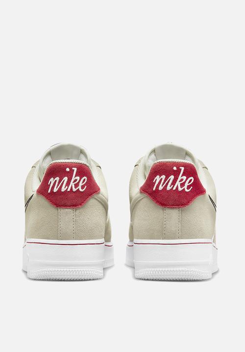 Nike - Air Force 1 '07 LV8 "First Use"