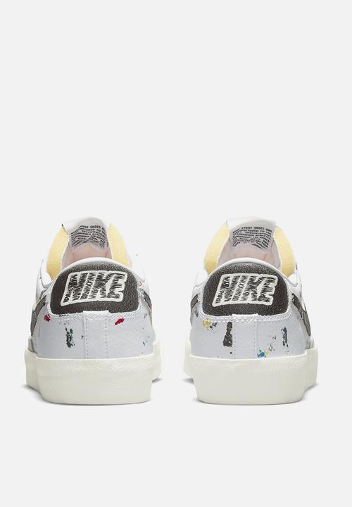 Nike - Blazer low '77 - white/black-white-sail