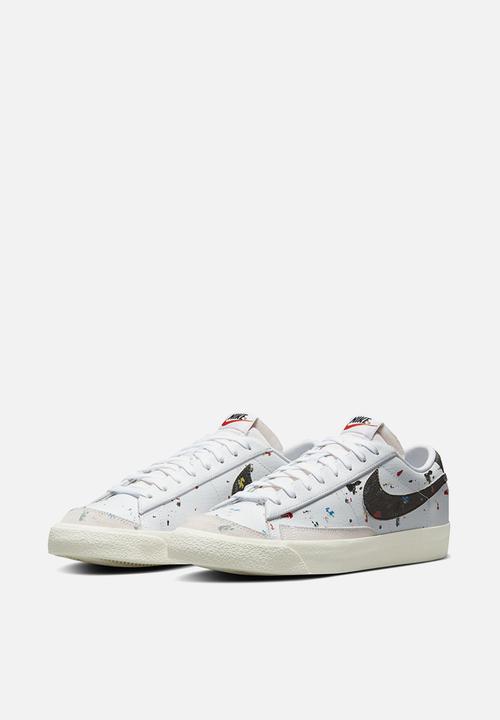 Nike - Blazer low '77 - white/black-white-sail