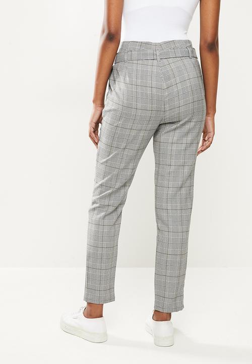 Vero Moda - Maya loose check tie pant - snow white black