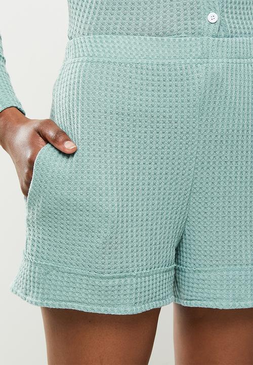 STYLE REPUBLIC - Waffle sleep top & shorts set - sage