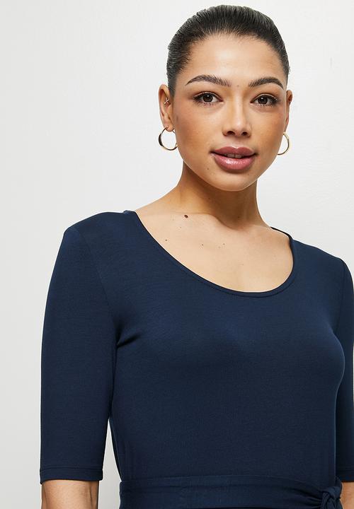edit - Conscious ballet sleeve scoop neck slit midi - navy