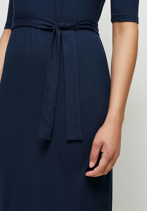 edit - Conscious ballet sleeve scoop neck slit midi - navy