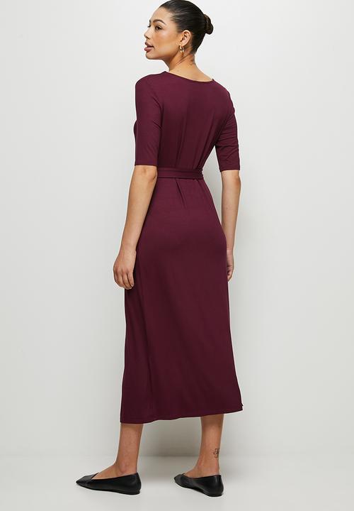 edit - Conscious ballet sleeve scoop neck slit midi - berry