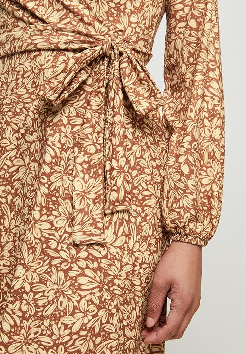edit - Knit balloon sleeve wrap midi - rust blush mono floral