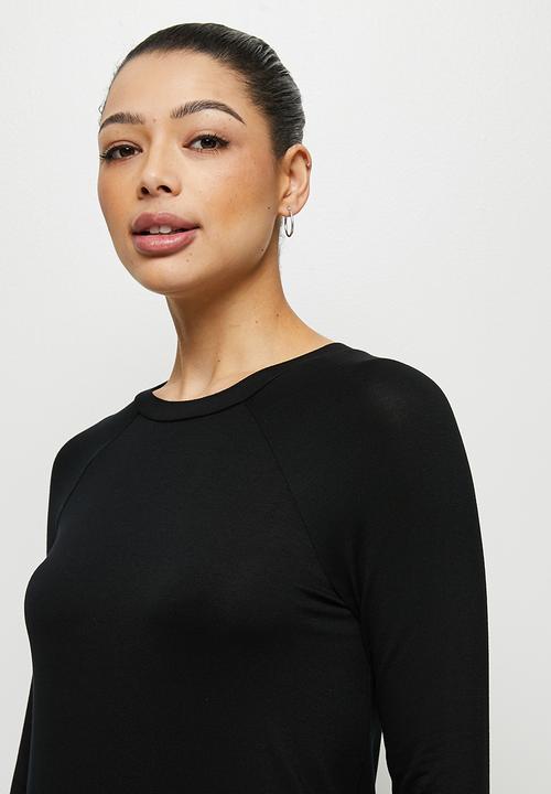 edit - Conscious long sleeve raglan slit midi - black