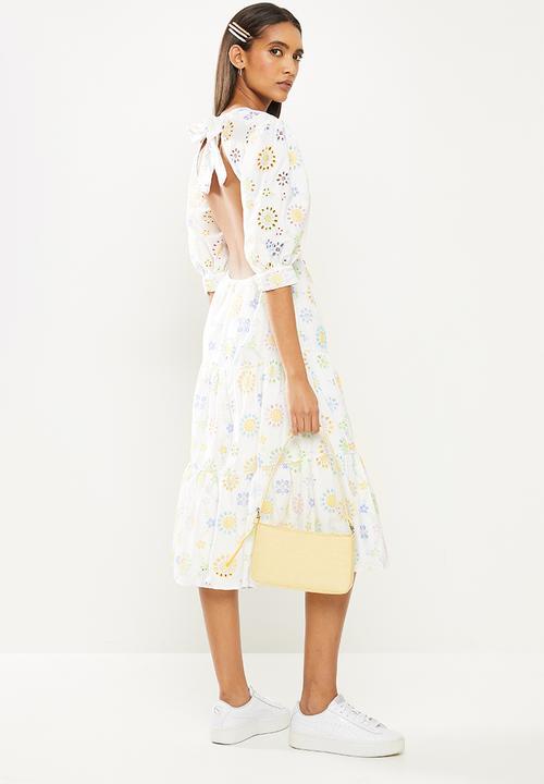 Glamorous - Shell knitted dress - white pastel broderie