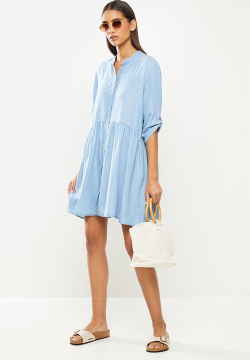 Jacqueline de Yong - Olivia 3/4 short dress - light blue denim