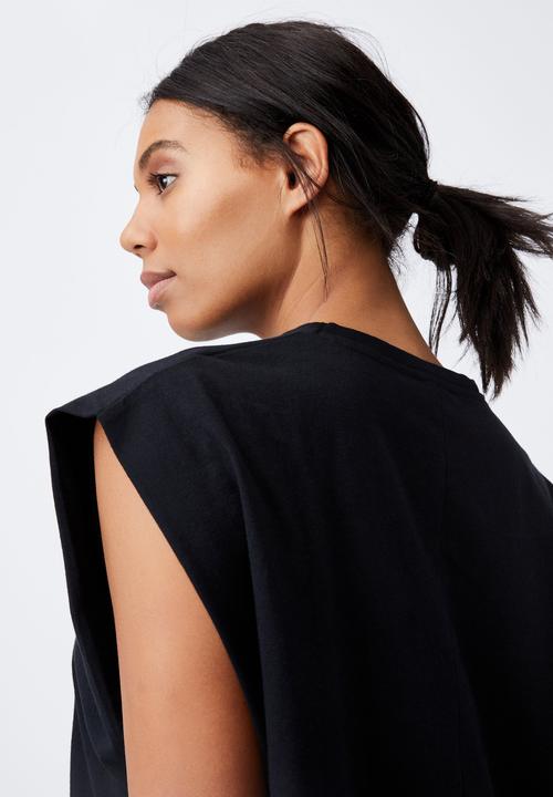 Cotton On - Form focus shoulder tank - black