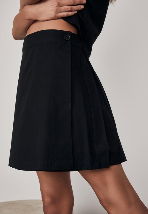 Factorie - Wrap pleated skirt - black