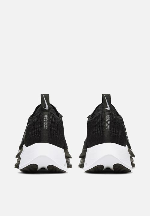 Nike - Nike Tempo